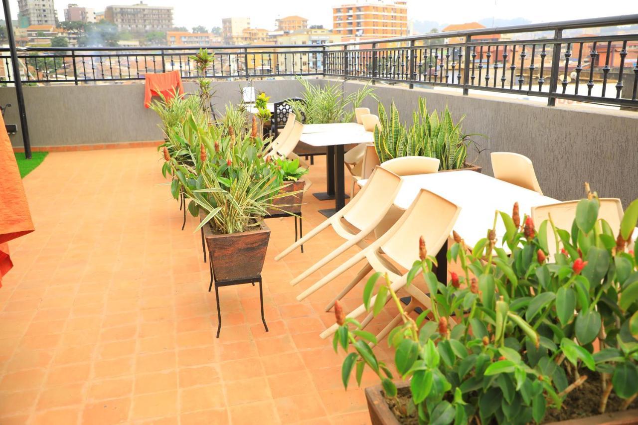 Galaxy Motel Kampala Exterior foto